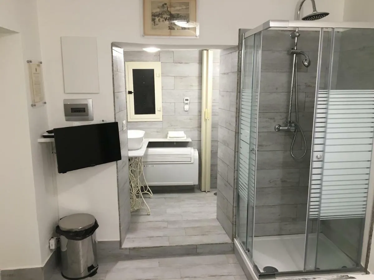 Via Tribunali 222 Small Holiday Home Naples