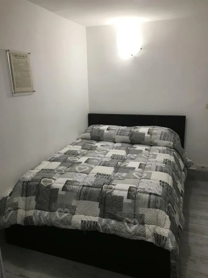 Via Tribunali 222 Small Holiday Home Naples